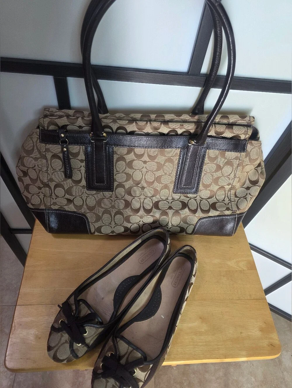 Coach Tote Bag & Shoes Signature Canvas Tote Brown with Dark Brown Trim SIZE 11